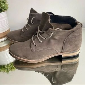 Diba Eli Gray Leather Ankle Lace Up Bootie Womens Size 7.5